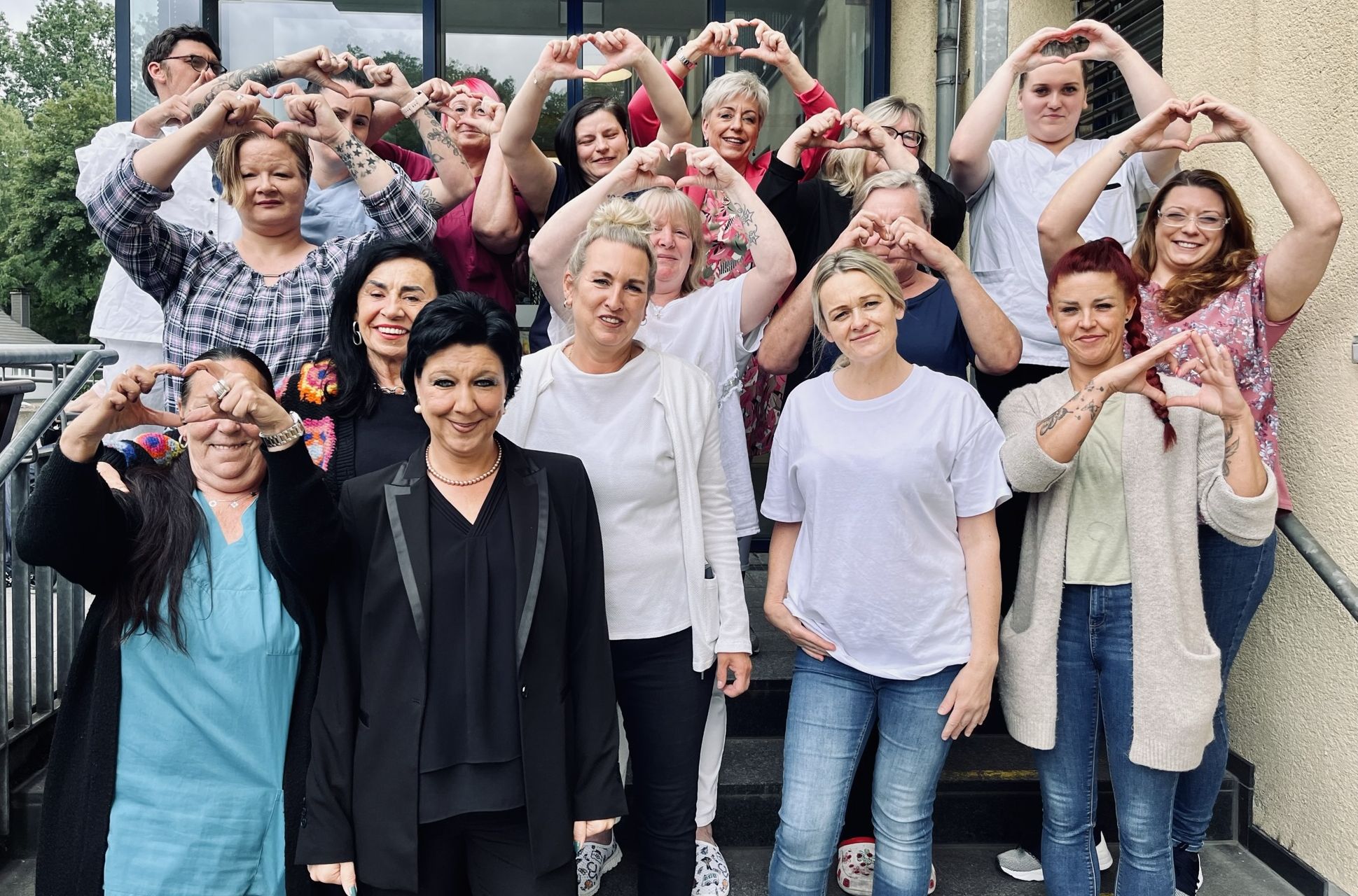 Teamfoto Albert Schmidt Haus