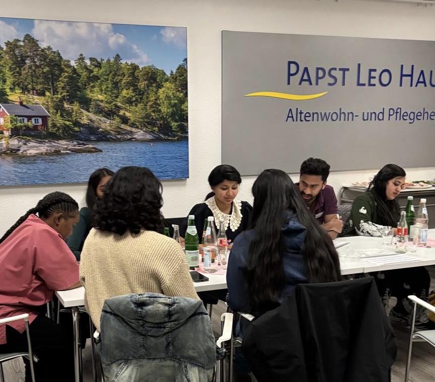 mediaElement.originalResource.alternative