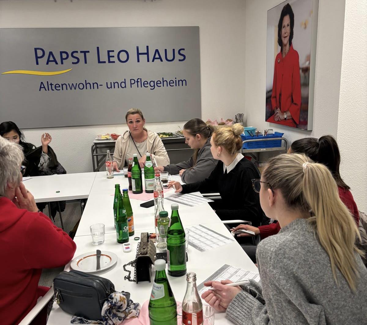 mediaElement.originalResource.alternative